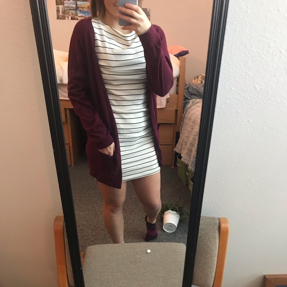 Burgundy gap cardigan